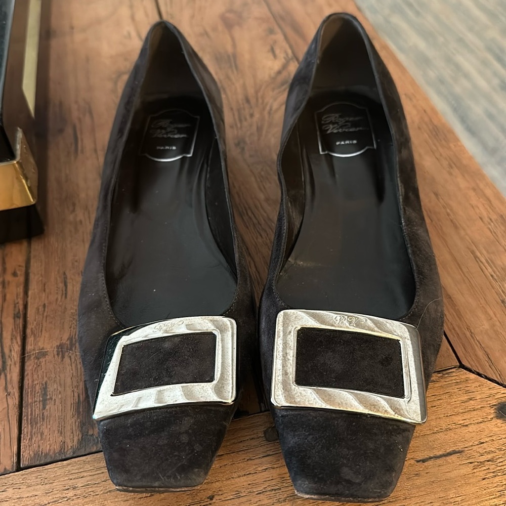 Roger Vivier suede women’s Belle flats Sz 42 US 12